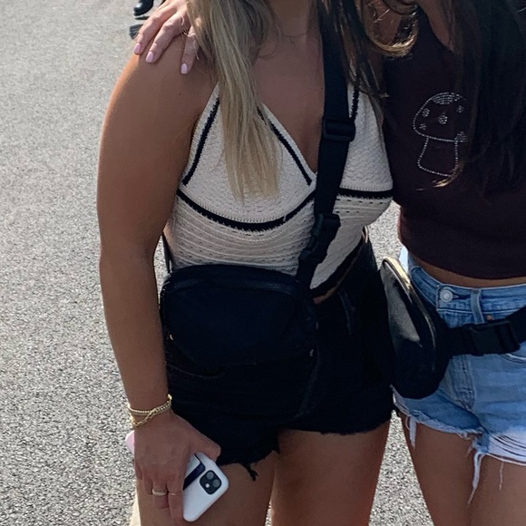 Sage The Label Oh Baby Bustier Crochet Crop Top - Picture 6 of 7